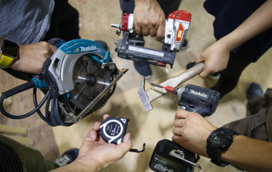 仕事で使用する工具